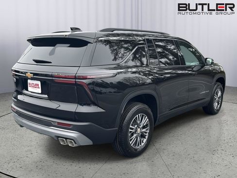 New 2026 Chevrolet Traverse LT w/ LPO, Floor Liner Package image 5
