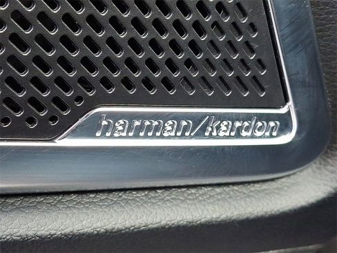 Used 2022 Kia Telluride SX w/ SX Prestige Package image 30