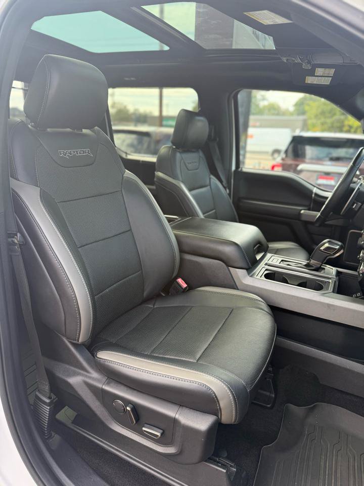 Used 2018 Ford F150 Raptor w/ Equipment Group 802A Luxury AWD/4WD image 11