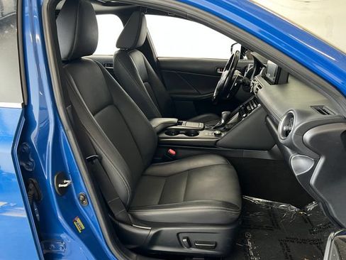 Used 2021 Lexus IS 300 w/ Comfort Package RWD image 44