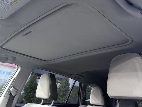 Used 2014 Toyota RAV4 XLE AWD/4WD image 41