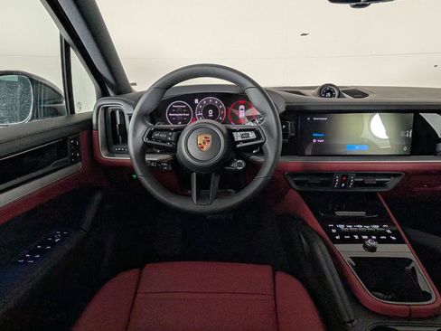 New 2026 Porsche Cayenne AWD/4WD image 21