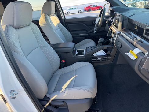New 2026 Toyota Tacoma SR5 RWD image 8