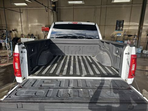 Used 2022 Ford F150 XLT w/ Trailer Tow Package AWD/4WD image 12