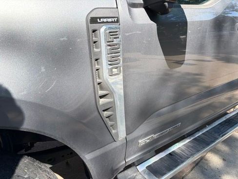 Used 2025 Ford F250 Lariat AWD/4WD image 13