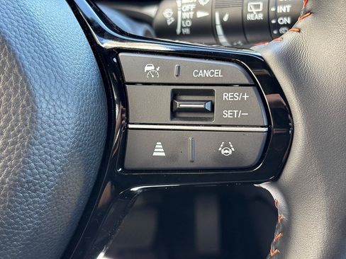 Certified 2027 Honda HR-V Sport image 31