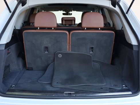 Used 2019 Audi Q7 2.0T Premium w/ Convenience Package image 11