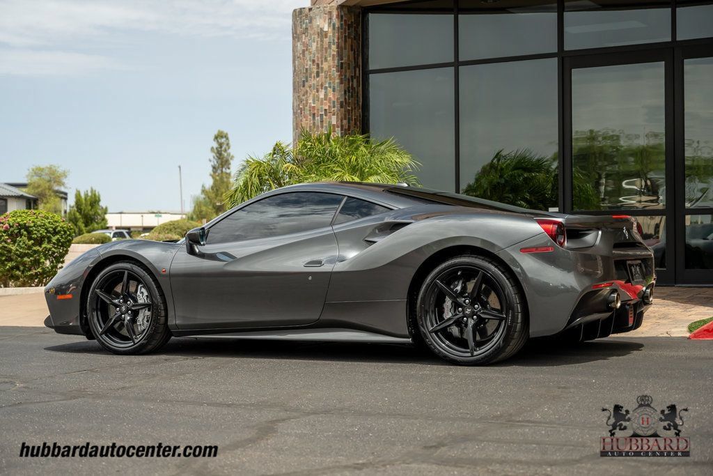 Used 2017 Ferrari 488 GTB RWD image 5