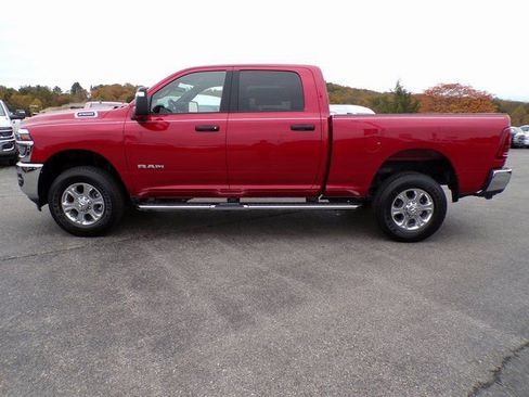 New 2025 RAM 2500 Big Horn AWD/4WD image 2