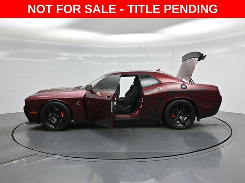 Used 2019 Dodge Challenger SRT Hellcat image 30