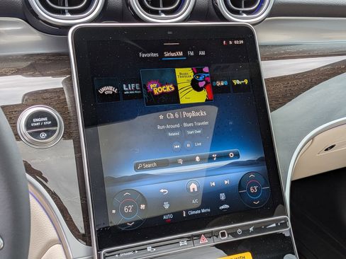 New 2026 Mercedes-Benz GLC 300 image 23