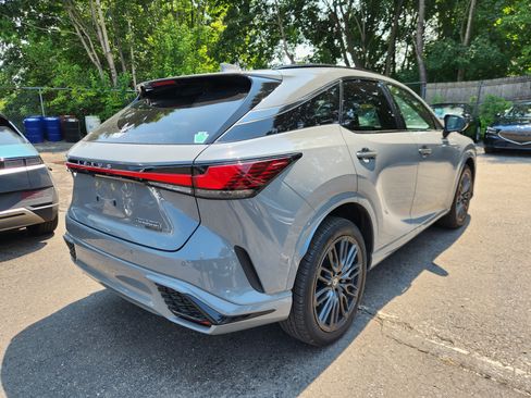 Used 2026 Lexus RX 500h F Sport w/ Convenience Package AWD/4WD image 4