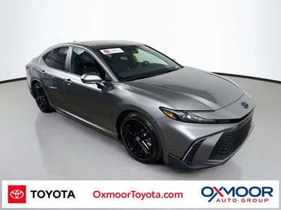 Used 2025 Toyota Camry SE w/ Multimedia Upgrade Package