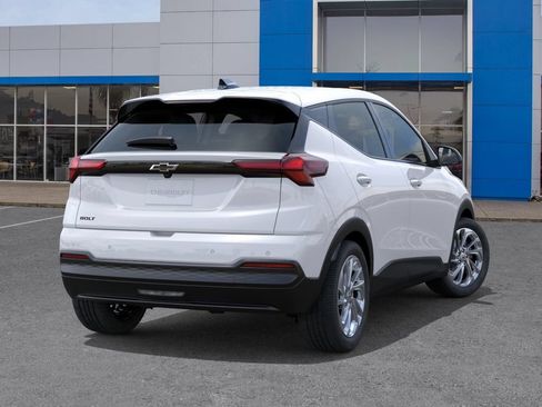 New 2027 Chevrolet Bolt LT w/ Comfort Package FWD image 4