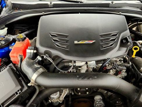 Used 2017 Cadillac ATS V w/ Luxury Package RWD image 26