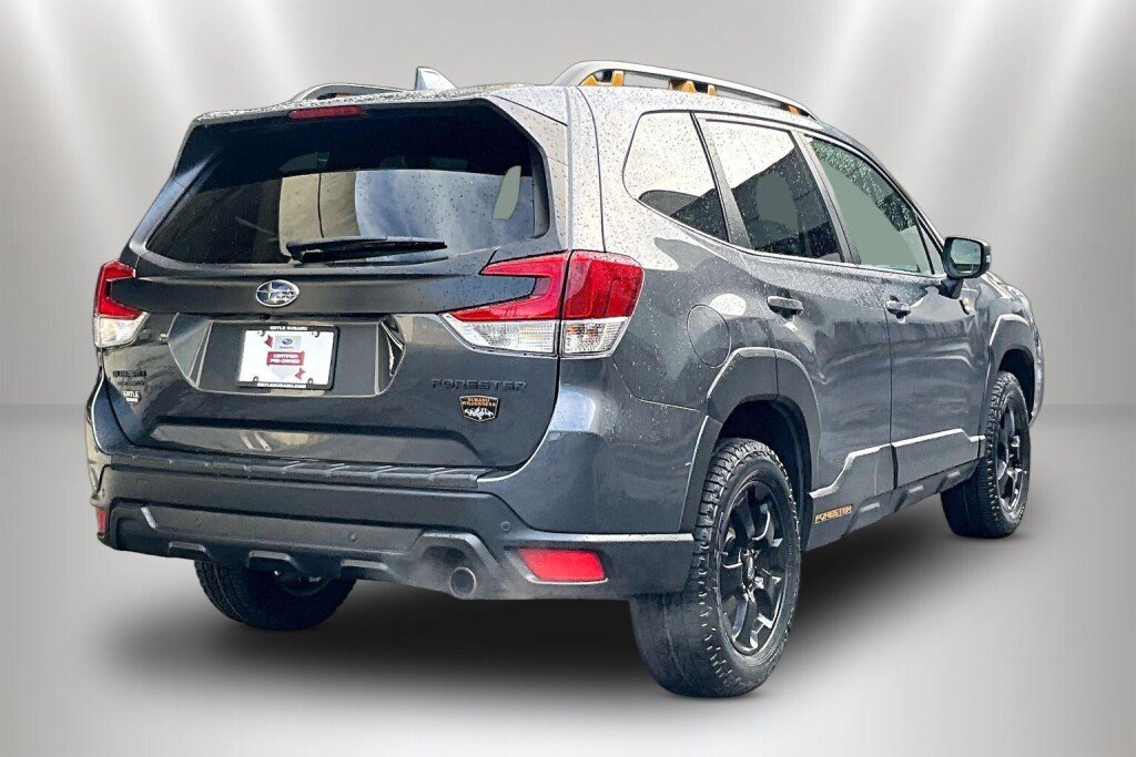 Used 2023 Subaru Forester Wilderness AWD/4WD image 5