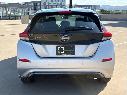 Used 2024 Nissan Leaf S FWD image 7