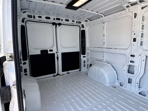 New 2026 RAM ProMaster 1500 w/ Quick Order Package 22G SLT FWD image 15