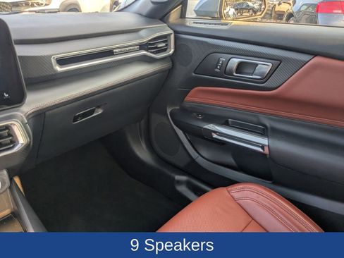 Used 2025 Ford Mustang GT Premium RWD image 17