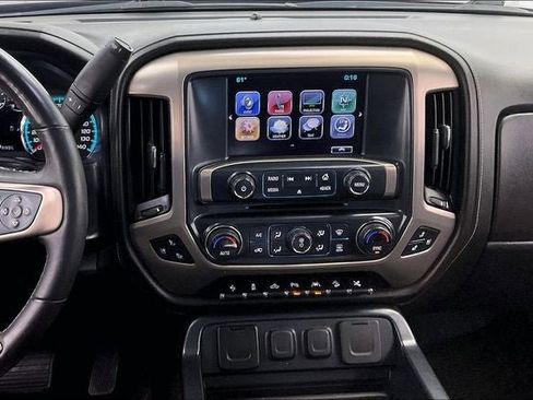 Used 2017 GMC Sierra 1500 Denali AWD/4WD image 6