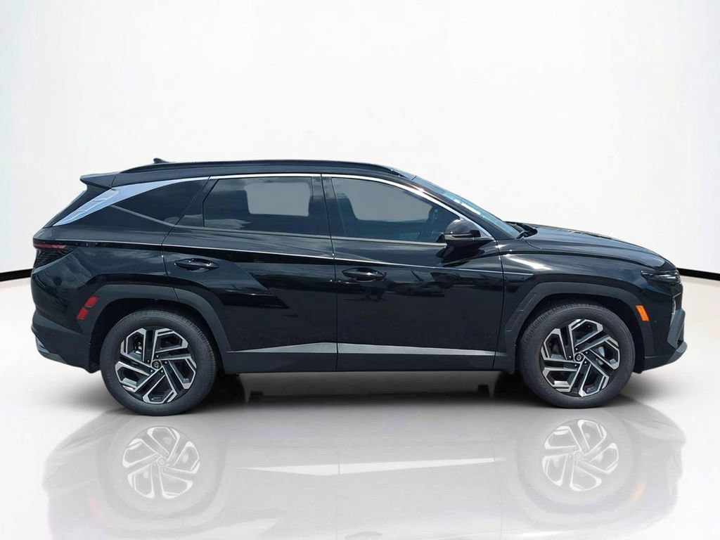 New 2026 Hyundai Tucson Limited FWD image 4