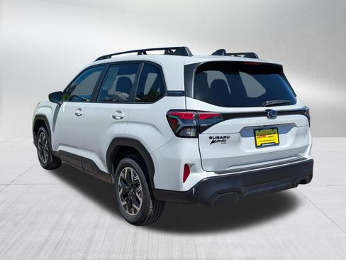 Used 2026 Subaru Forester Premium AWD/4WD image 5