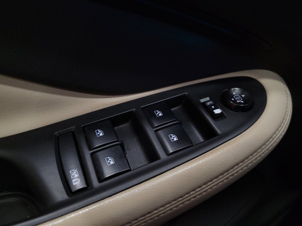 Used 2017 Buick Envision Essence FWD image 27