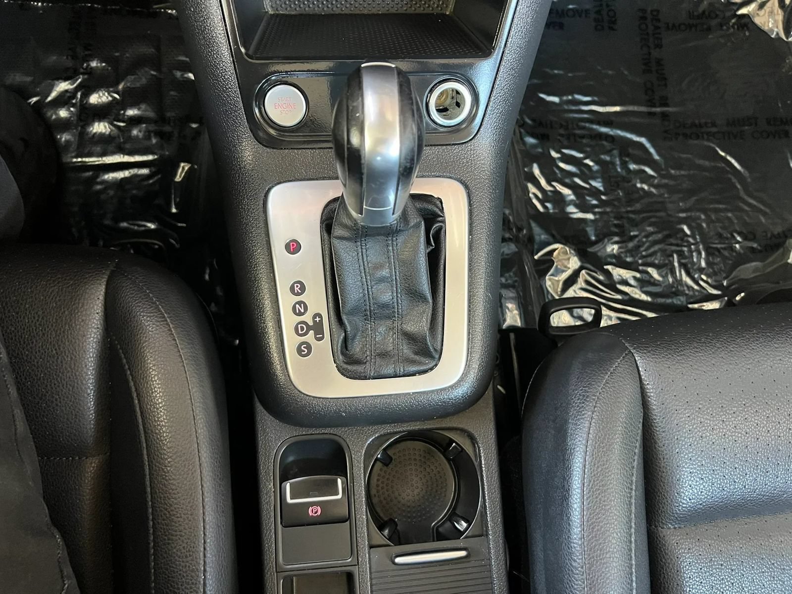 Used 2016 Volkswagen Tiguan S FWD image 19