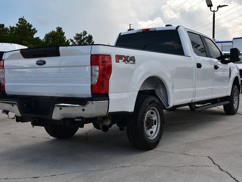 Used 2022 Ford F250 XL w/ Power Equipment Group AWD/4WD image 7