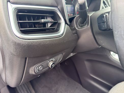 Used 2024 Chevrolet Equinox LT image 14