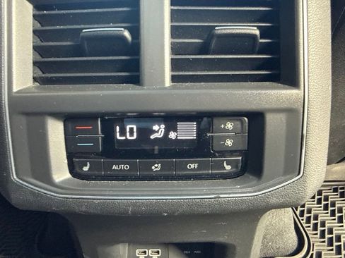 Used 2019 Volkswagen Atlas SEL Premium AWD/4WD image 13