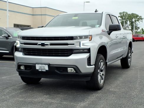 Used 2021 Chevrolet Silverado 1500 RST AWD/4WD image 2