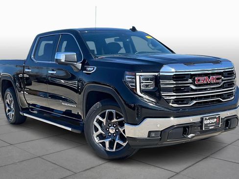 Certified 2022 GMC Sierra 1500 SLT image 3