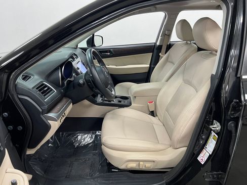 Used 2019 Subaru Outback 2.5i Limited w/ Popular Package #2 image 10