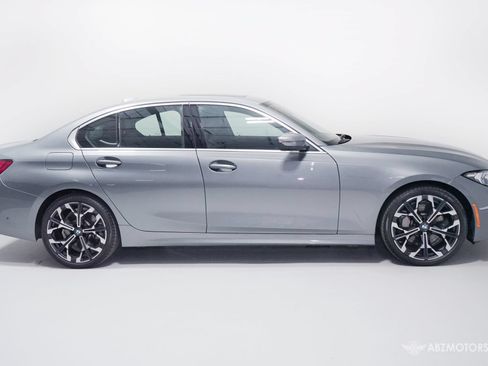 Used 2026 BMW 330i Sedan RWD image 3