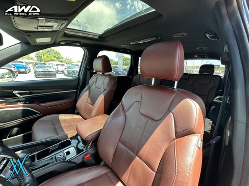 Used 2023 Kia Telluride EX AWD/4WD image 15