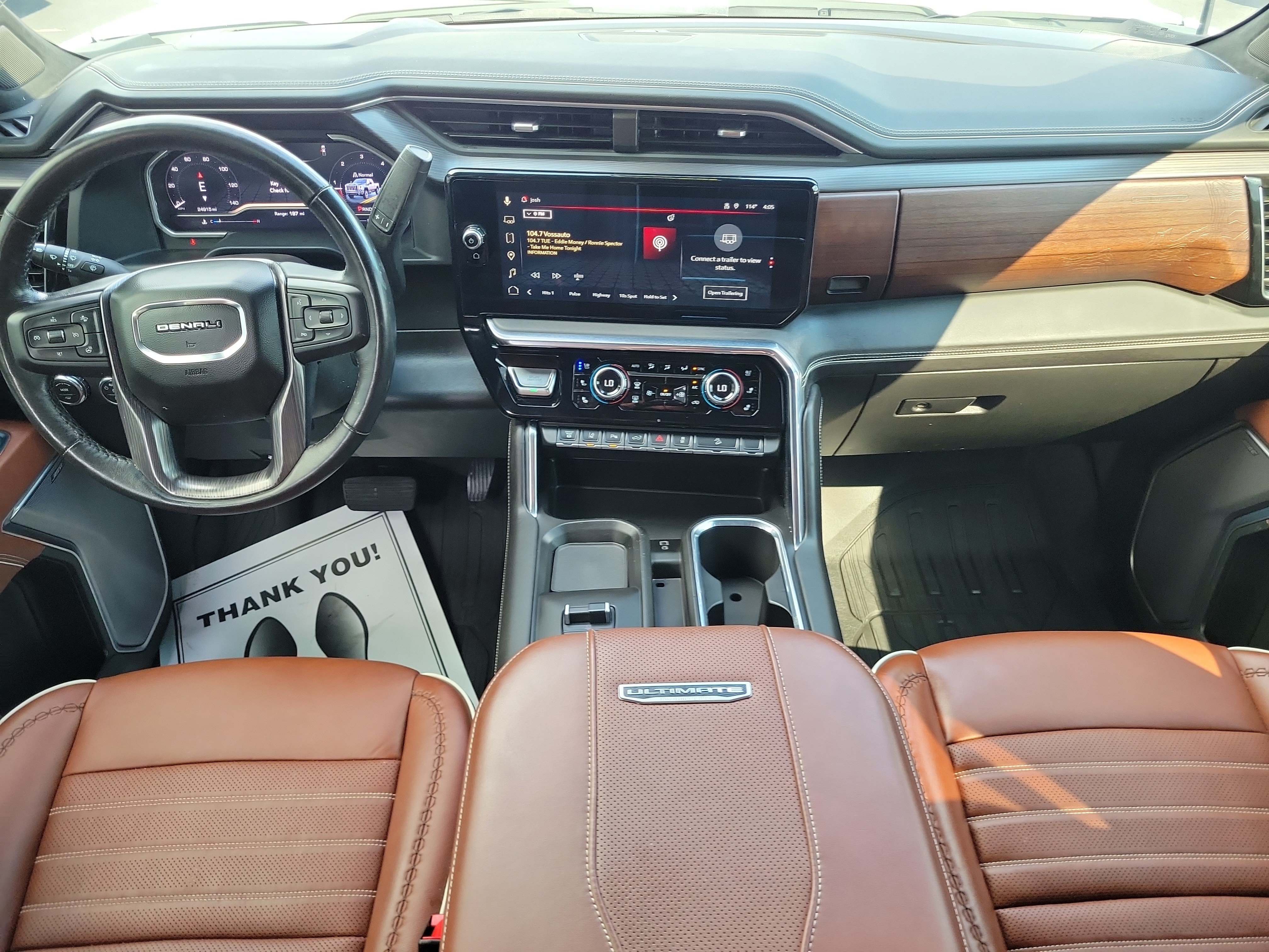 Used 2024 GMC Sierra 2500 Denali Ultimate AWD/4WD image 8