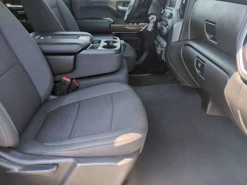 Certified 2022 Chevrolet Silverado 2500 LT AWD/4WD image 25