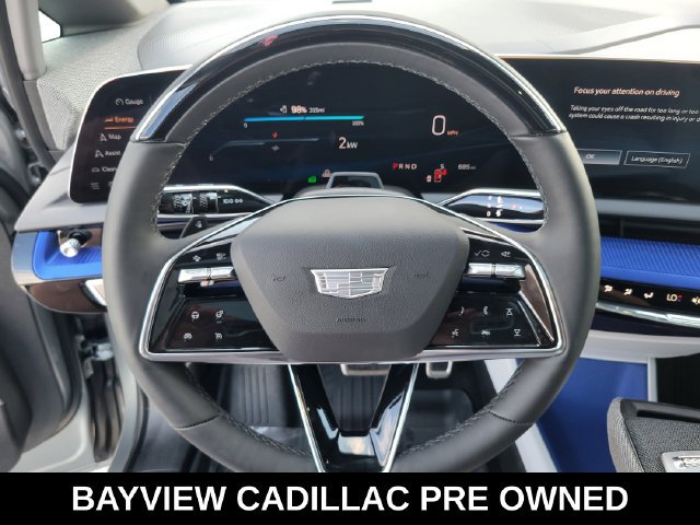 Certified 2027 Cadillac Optiq Luxury RWD image 3