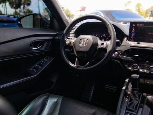 Used 2023 Honda Accord Sport image 27
