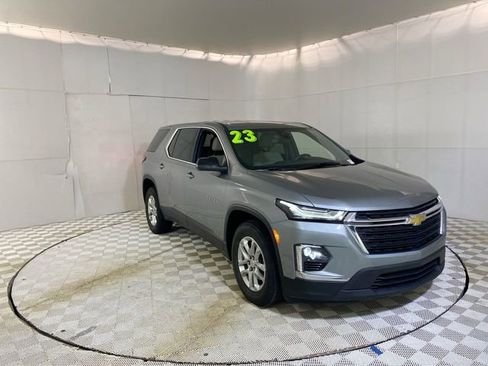 Certified 2023 Chevrolet Traverse LS FWD image 46