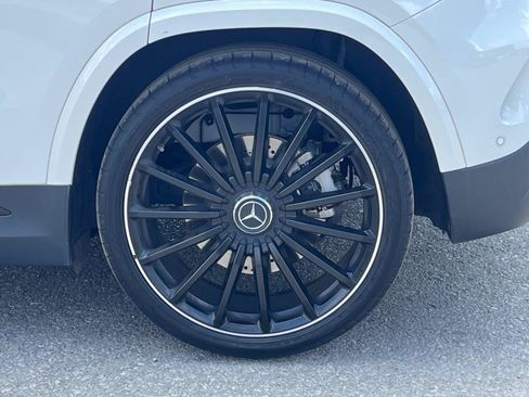 Certified 2025 Mercedes-Benz GLA 35 AMG 4MATIC image 13