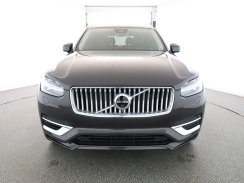 Used 2023 Volvo XC90 T8 Ultimate w/ Protection Package Premier image 2