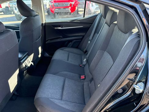 Used 2025 Toyota Camry LE FWD image 13