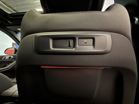 Used 2019 BMW X5 xDrive40i w/ Convenience Package AWD/4WD image 19