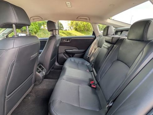 Used 2018 Honda Clarity Touring image 29
