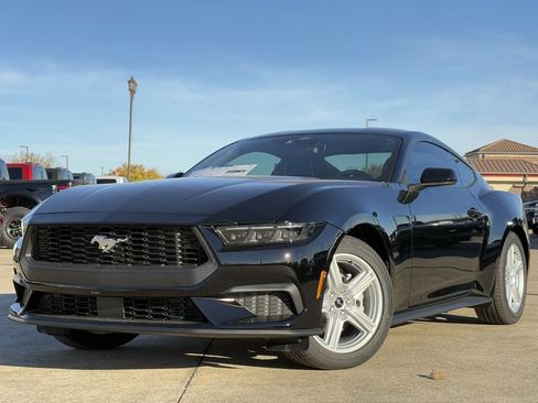 New 2026 Ford Mustang Coupe image 29
