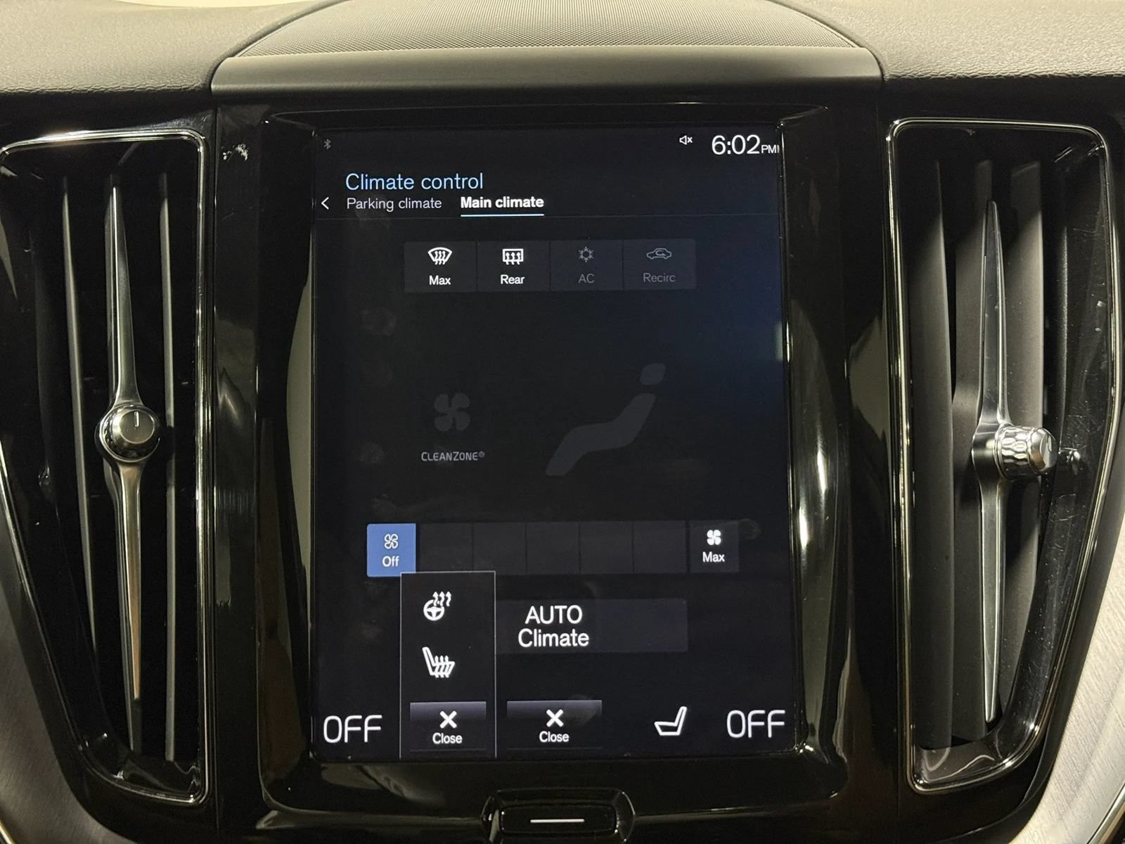 Used 2020 Volvo XC60 T5 Momentum AWD/4WD image 56