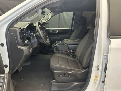 Used 2026 Chevrolet Silverado 1500 LT AWD/4WD image 21