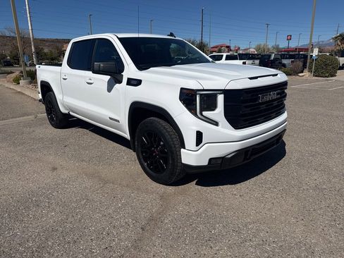 New 2026 GMC Sierra 1500 Elevation image 3